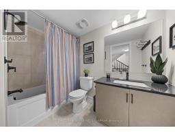 704 Mishi Private, Ottawa, ON K1K5C5 Photo 17