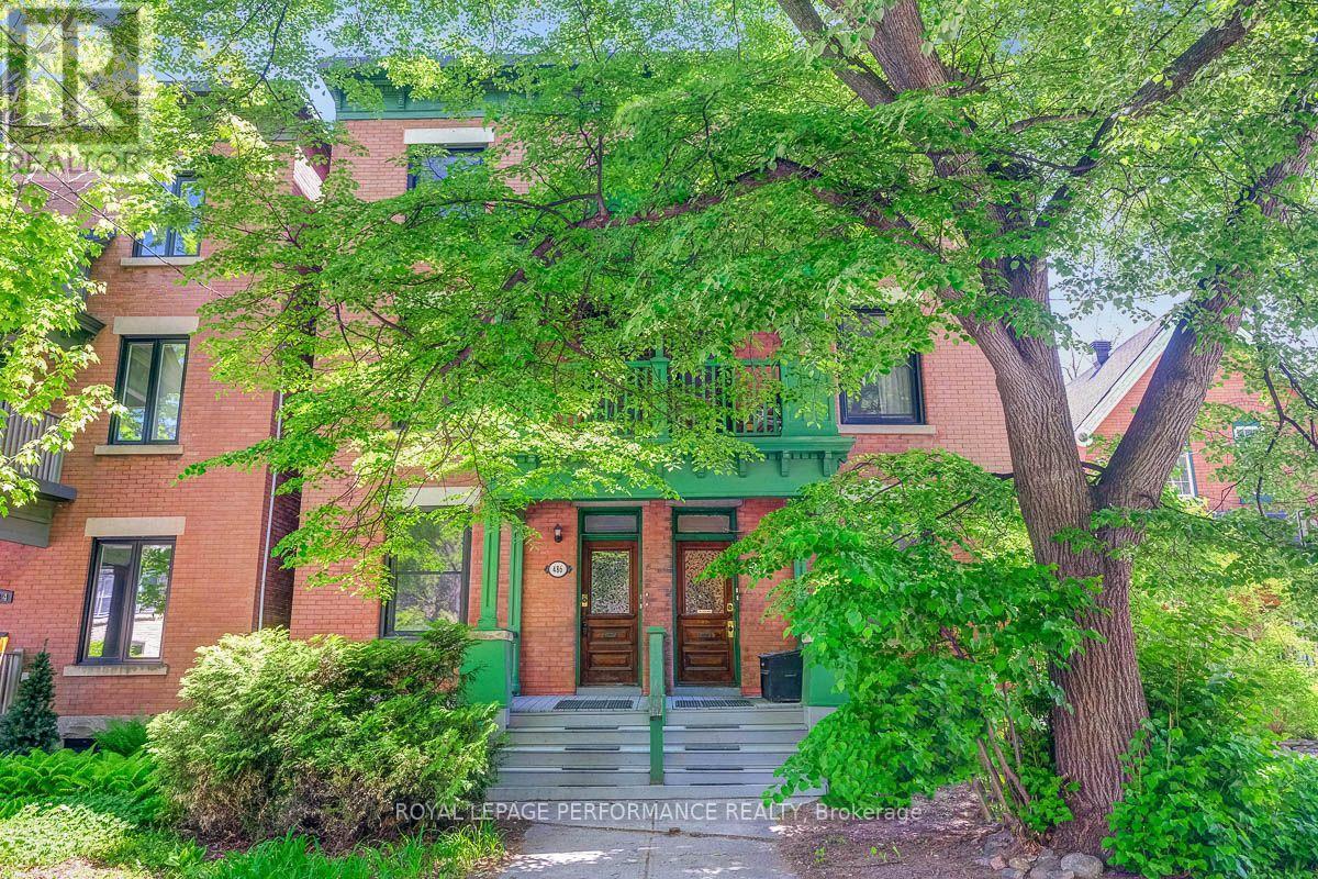 486-488 LISGAR STREET - 1