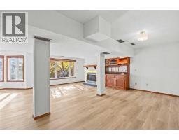 707 Hawkside Mews NW - photo 30