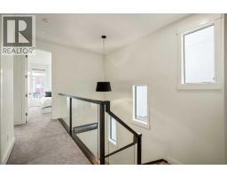 228 33 Avenue NE - photo 20