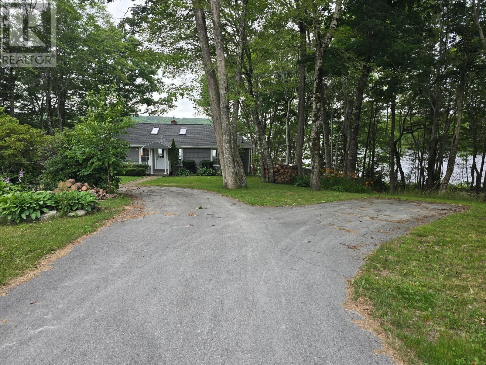 253 Perry Road - Image 19