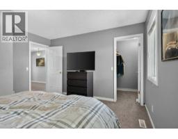 218 Harvest Creek Close NE - photo 27