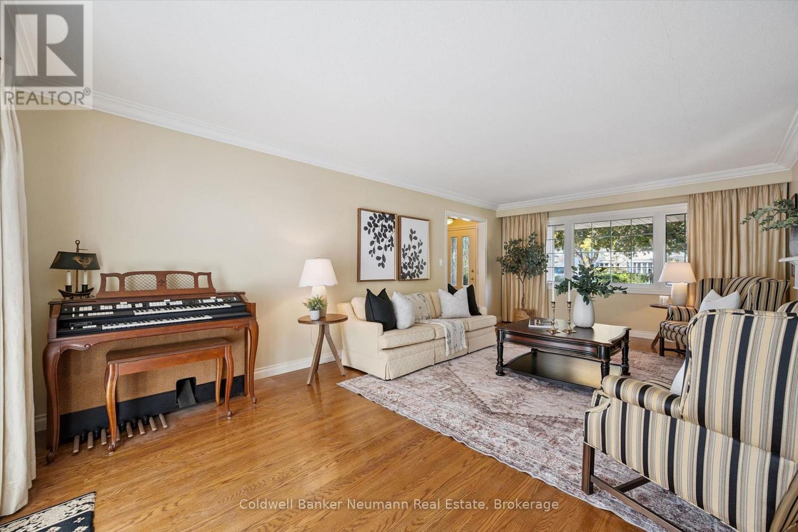 26 MAPLEWOOD DRIVE - Image 14