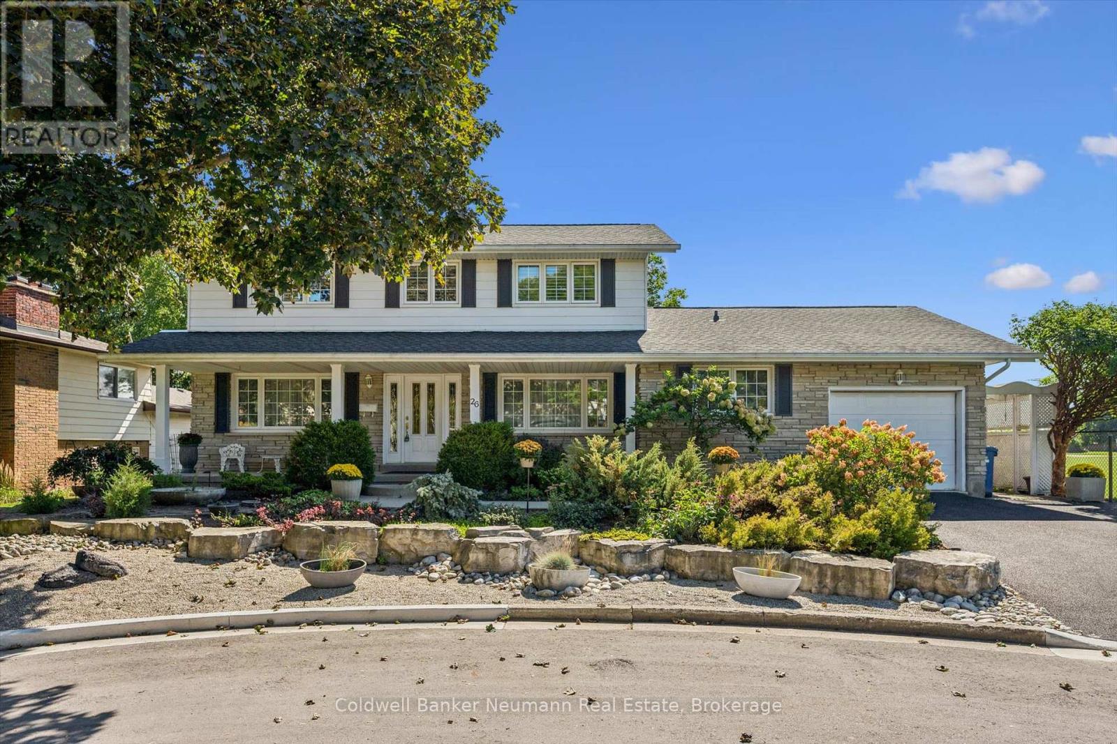 26 MAPLEWOOD DRIVE, Guelph (Dovercliffe Park/Old University) — photo 2