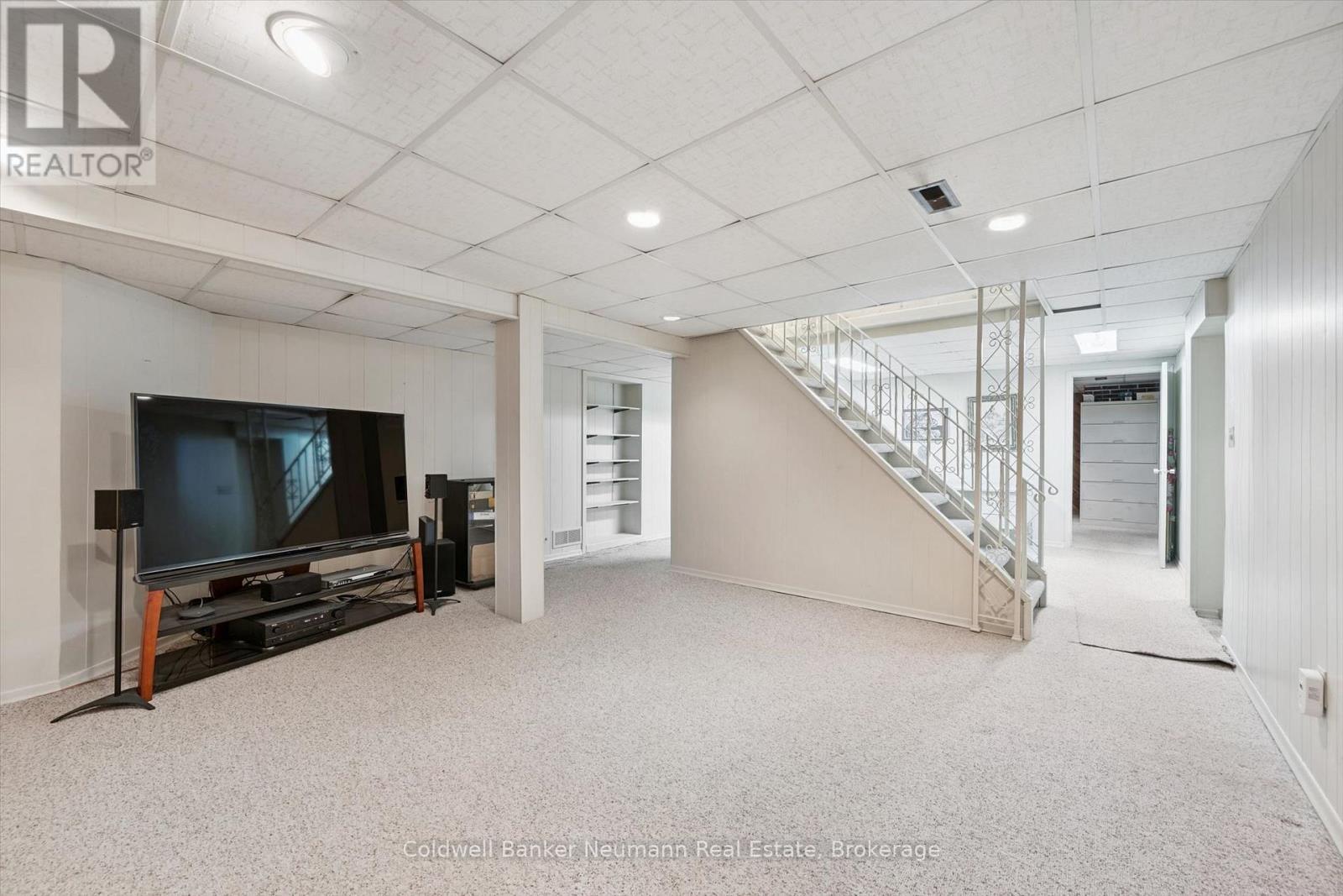 26 MAPLEWOOD DRIVE - Image 39