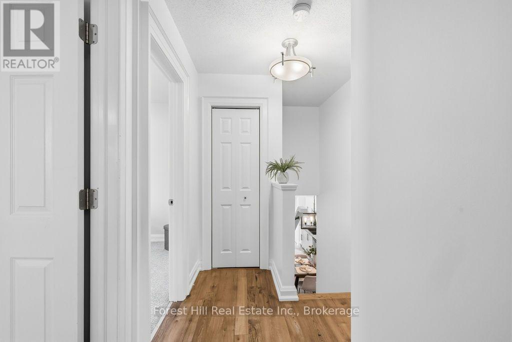 21 SABRINA PARK DRIVE - Image 10