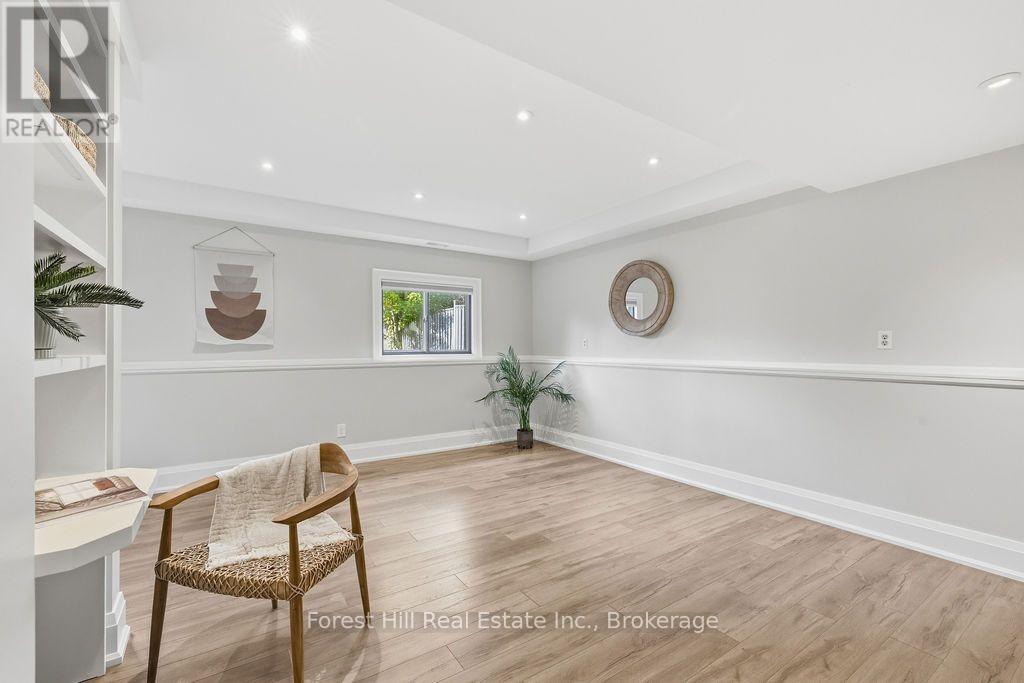 21 SABRINA PARK DRIVE - Image 13