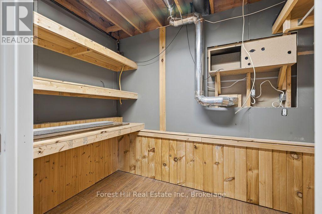 21 SABRINA PARK DRIVE - Image 14