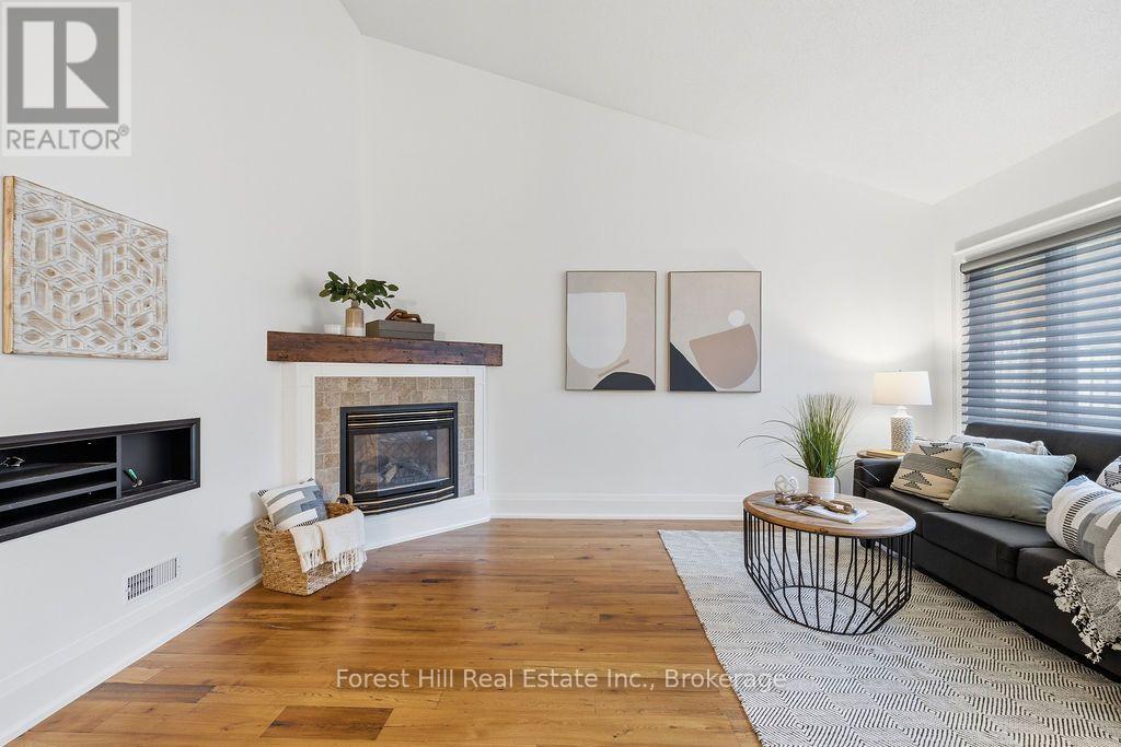 21 SABRINA PARK DRIVE - 2
