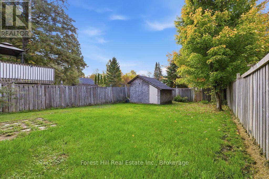 21 SABRINA PARK DRIVE - Image 27