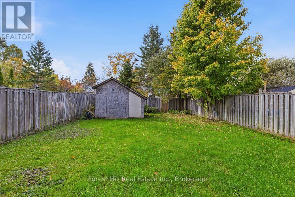 21 SABRINA PARK DRIVE - Image 28