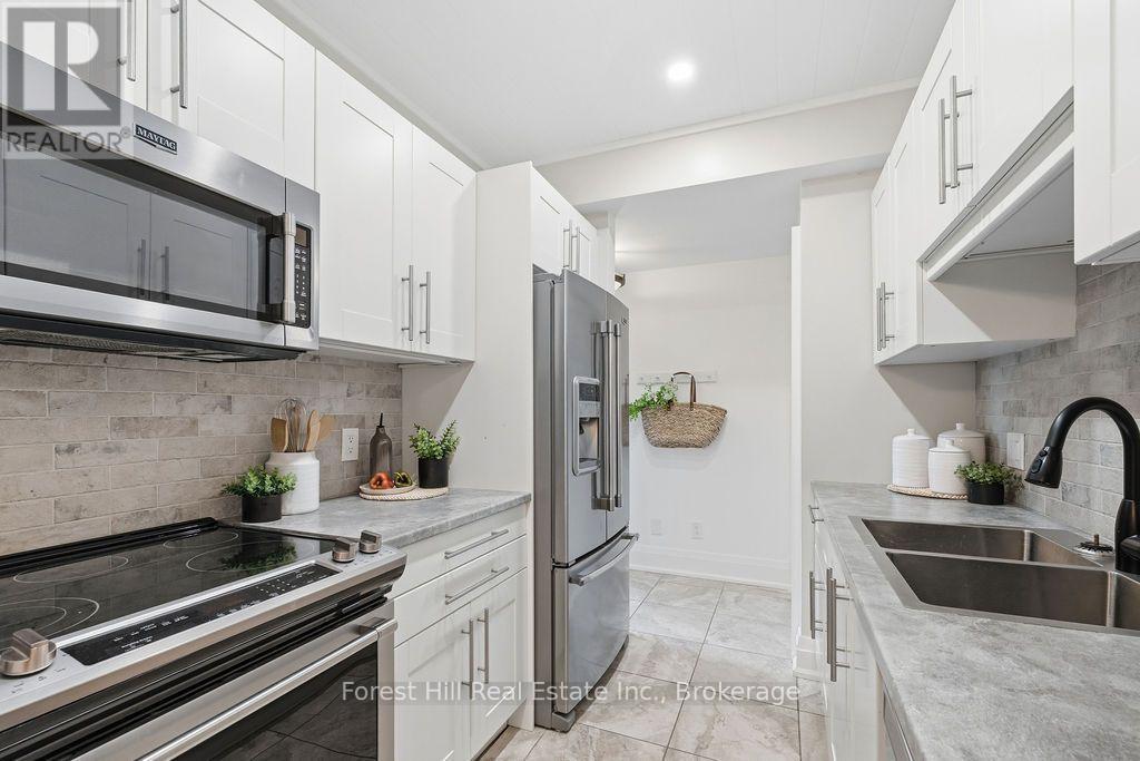 21 SABRINA PARK DRIVE - Image 5