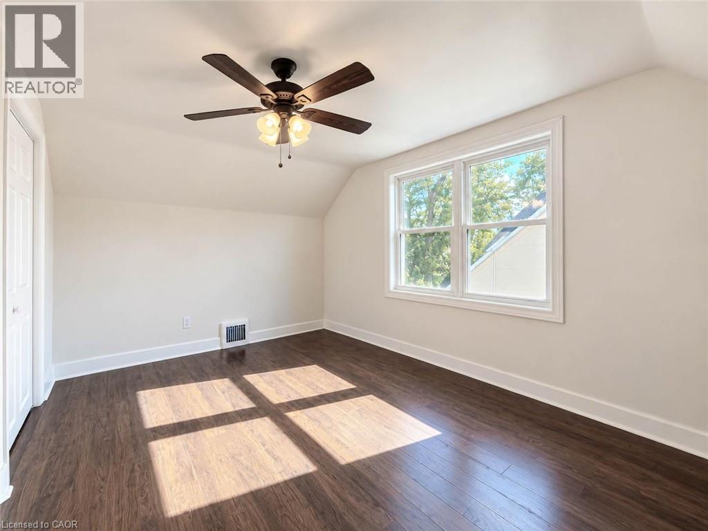 5 ATHENS Street - Image 20