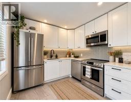 Kitchen - 5 Athens Street, Hamilton, ON L9C3K8 Photo 12