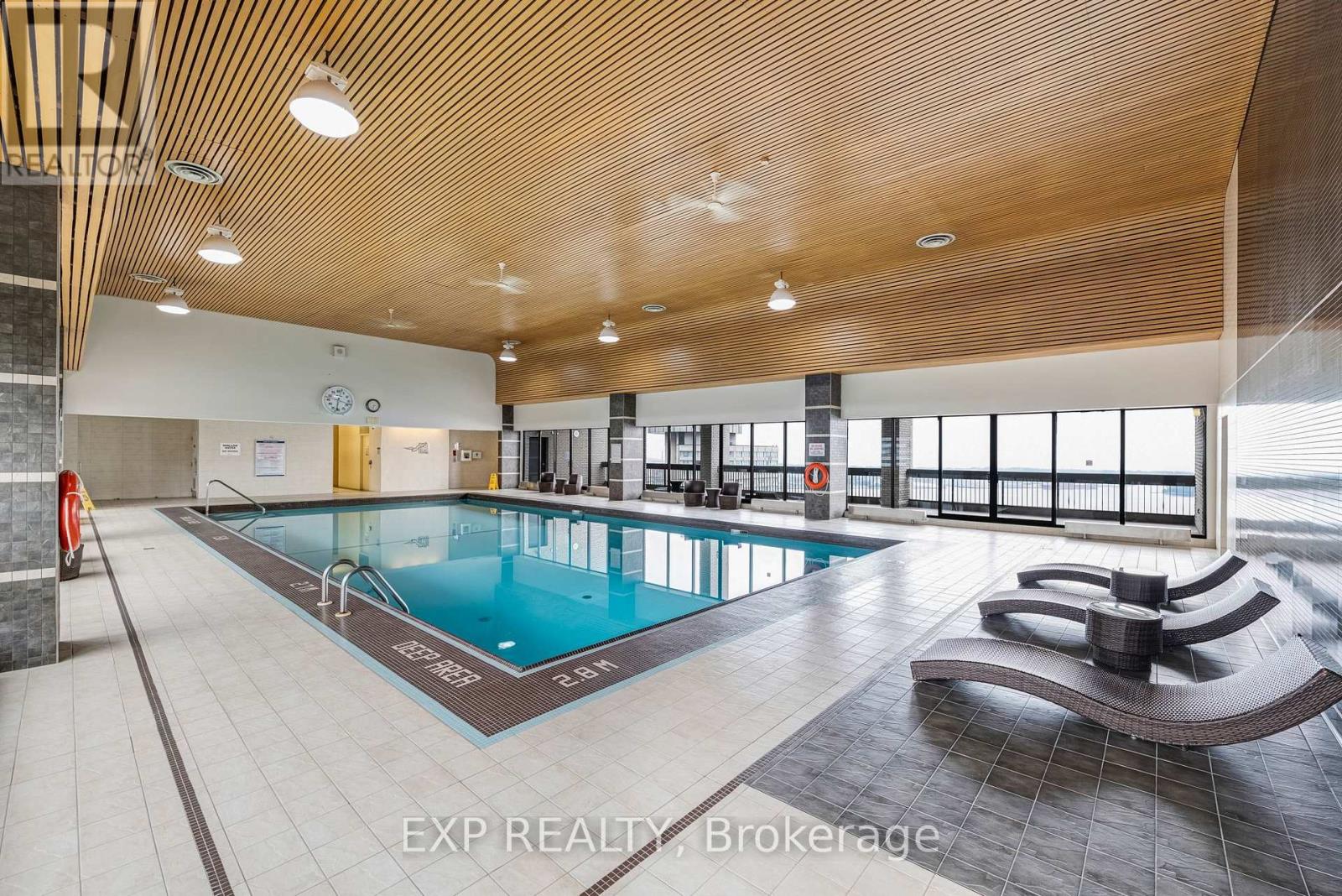 1420- 33 Harbour Square, Toronto, ON photo 37