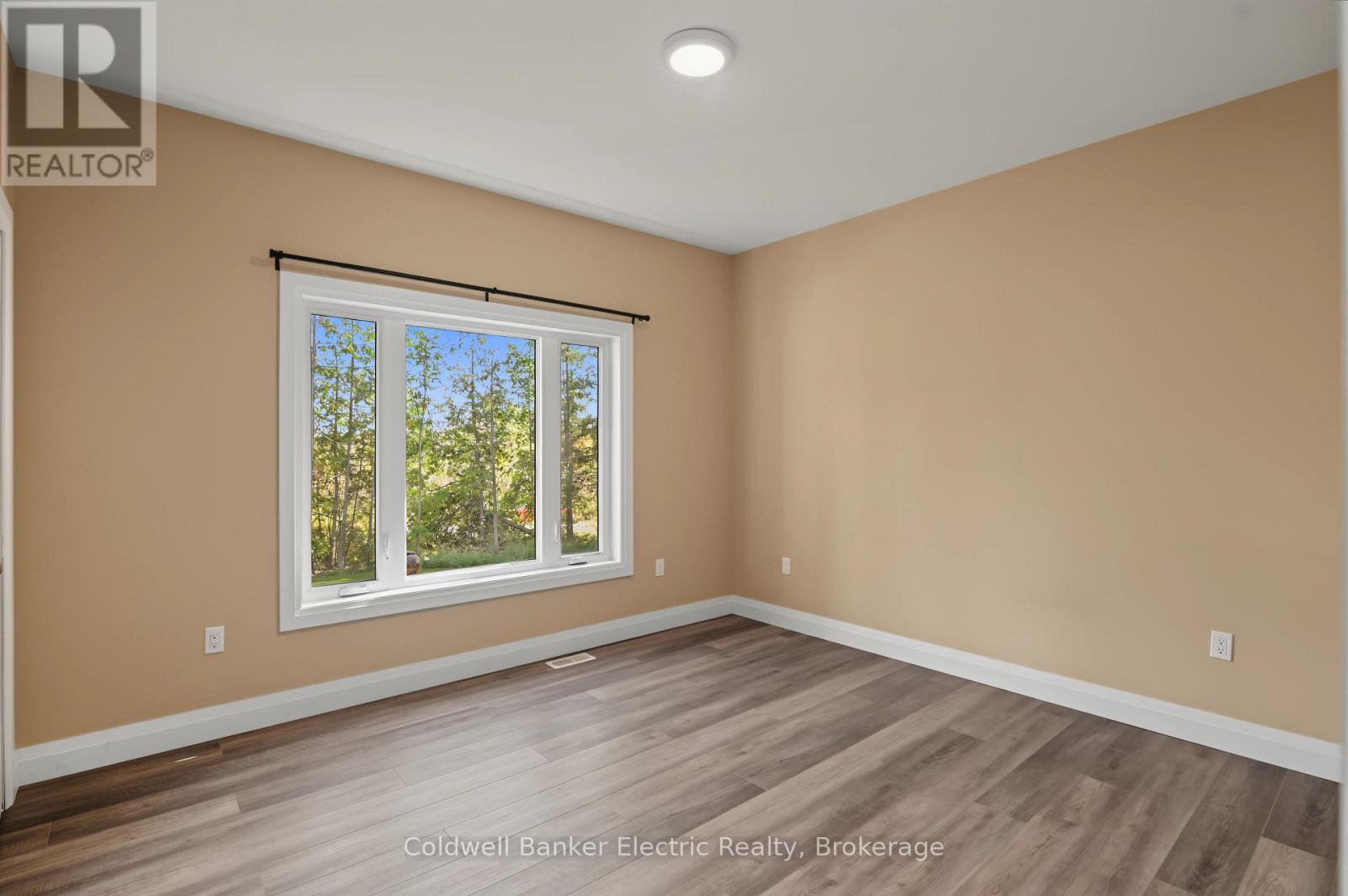 1420 DRYSDALE ROAD - 17