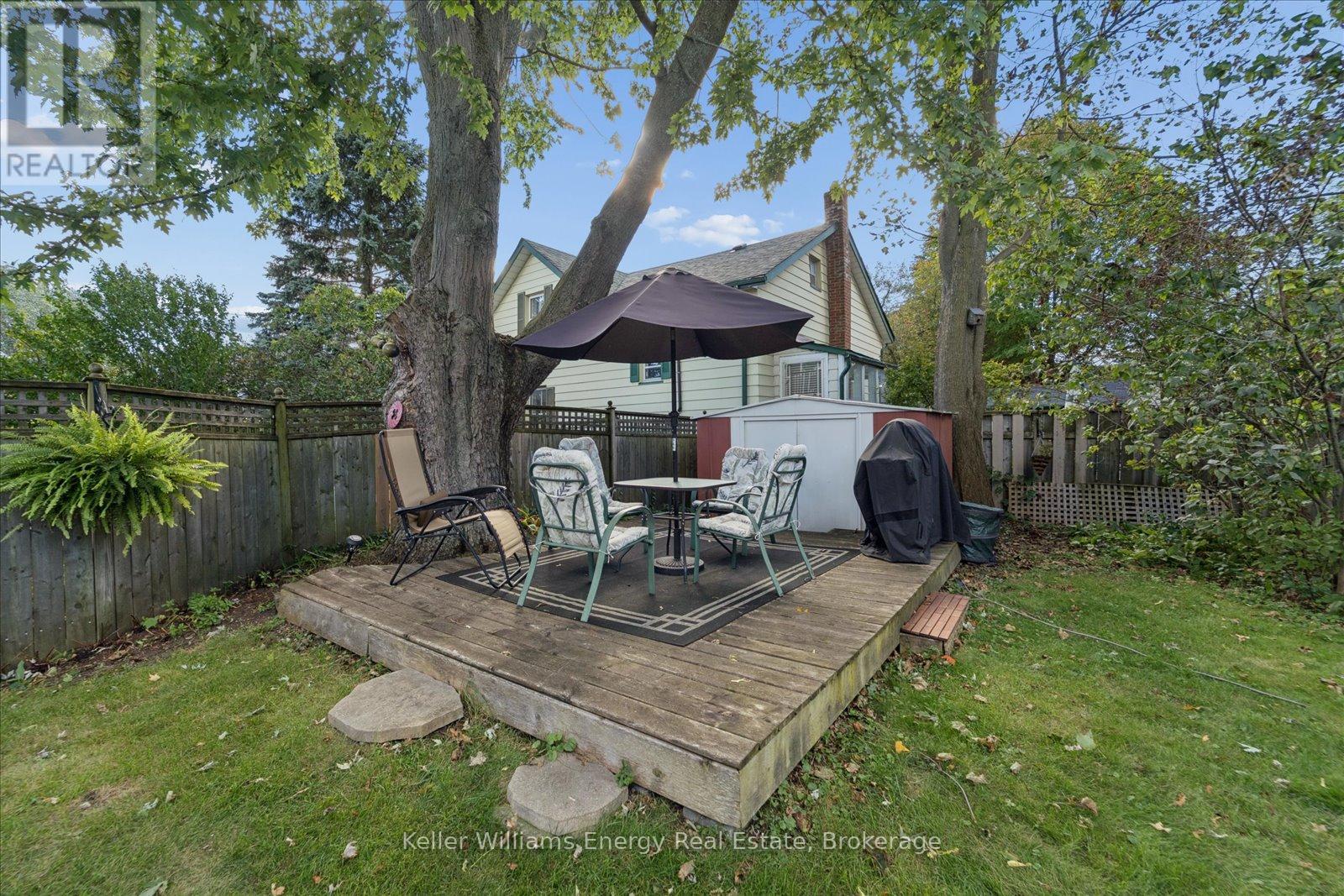 325 Ball Street, Cobourg, ON photo 41