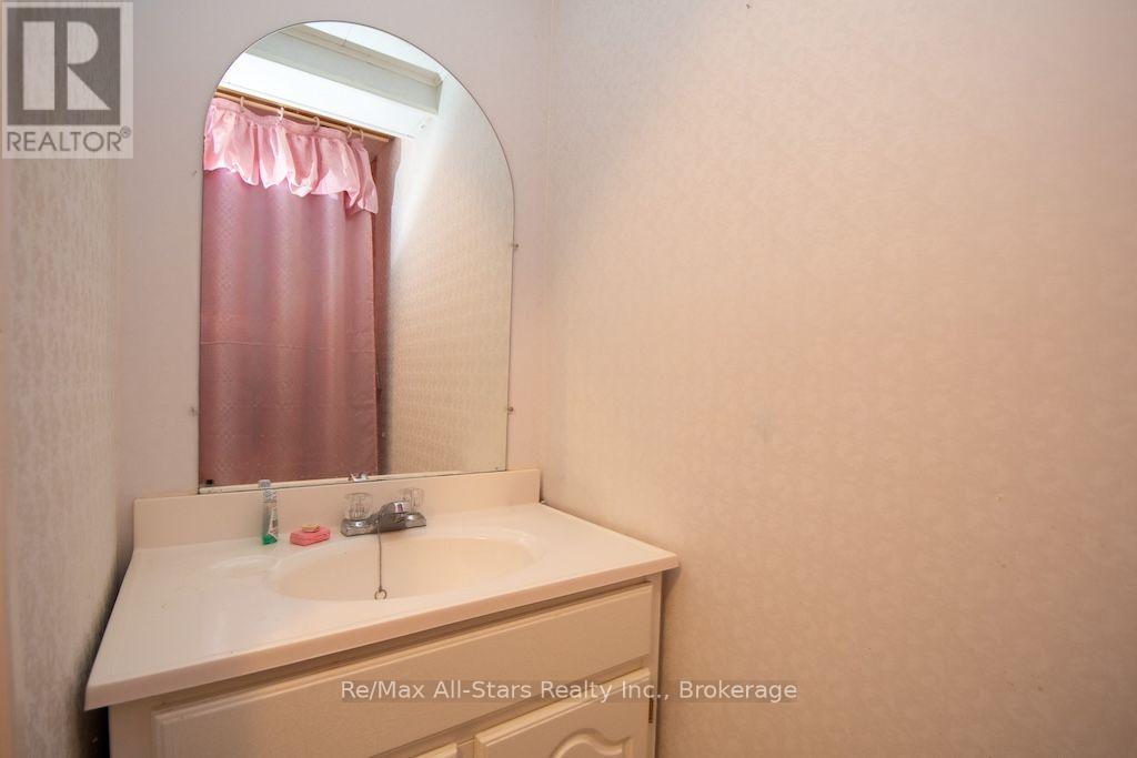 41 Cedartree Lane, Kawartha Lakes, ON photo 35