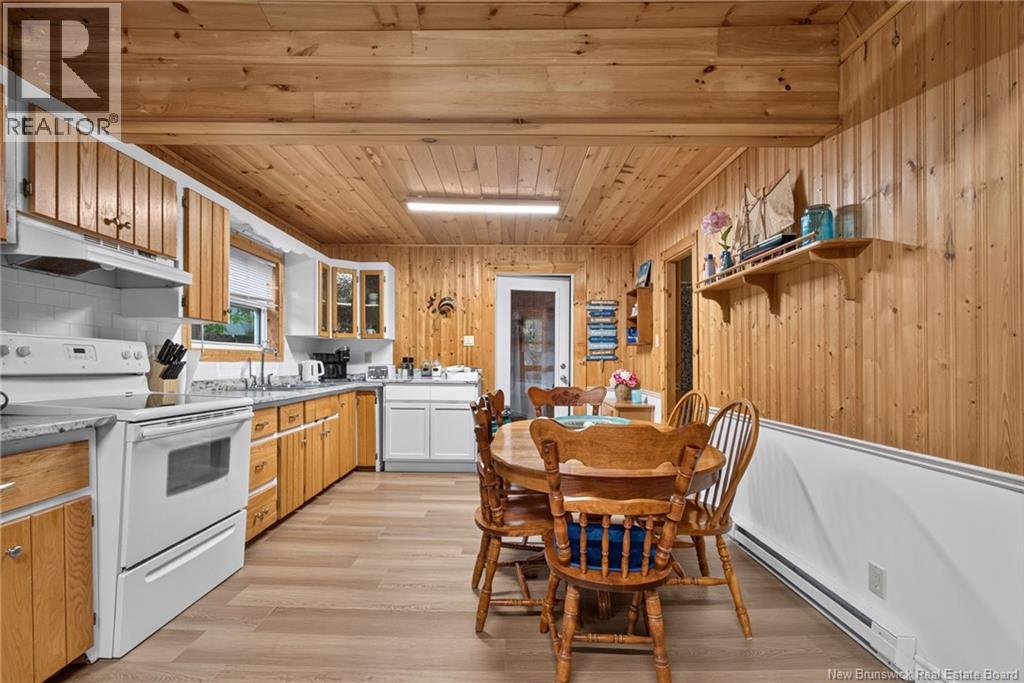 11 Redwood Avenue - 26