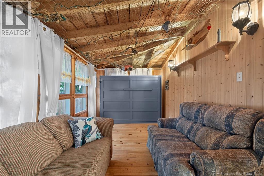 11 Redwood Avenue - 38