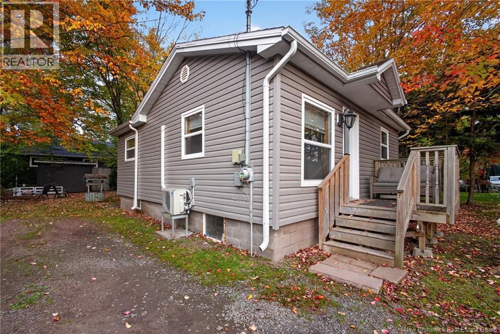 11 Redwood Avenue - 6