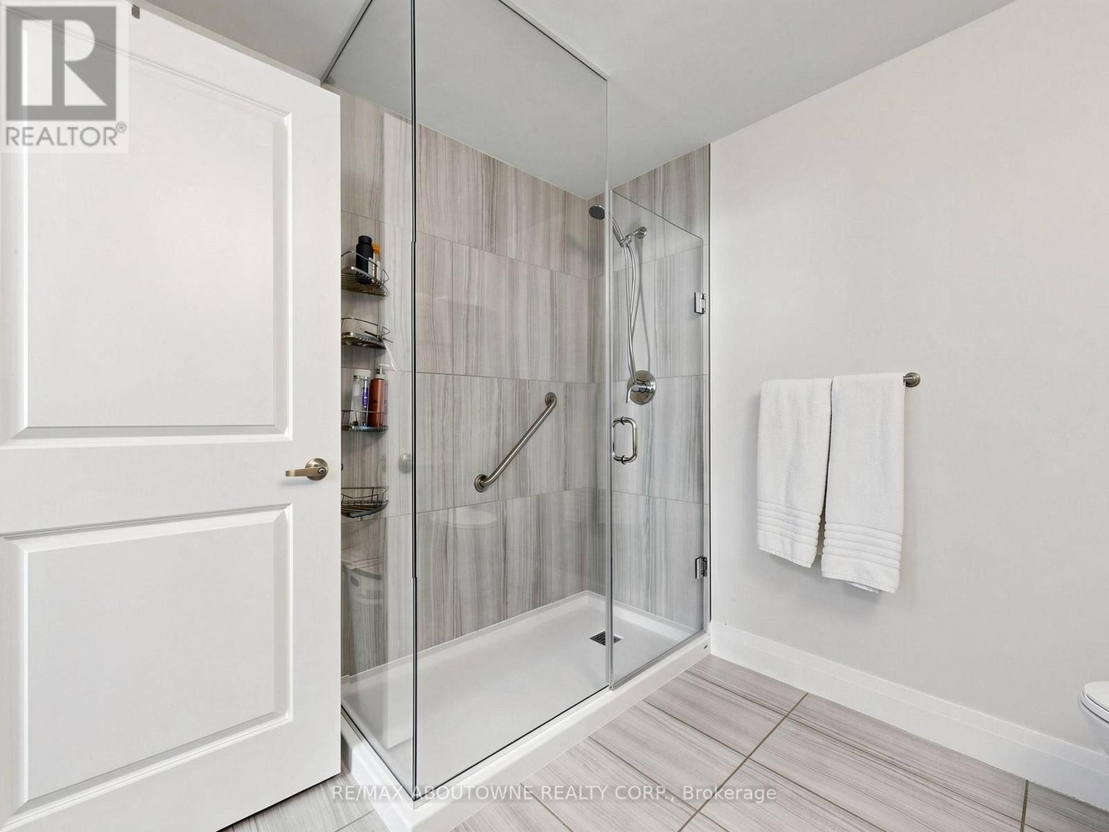 #418 630 SAUVE STREET - 21