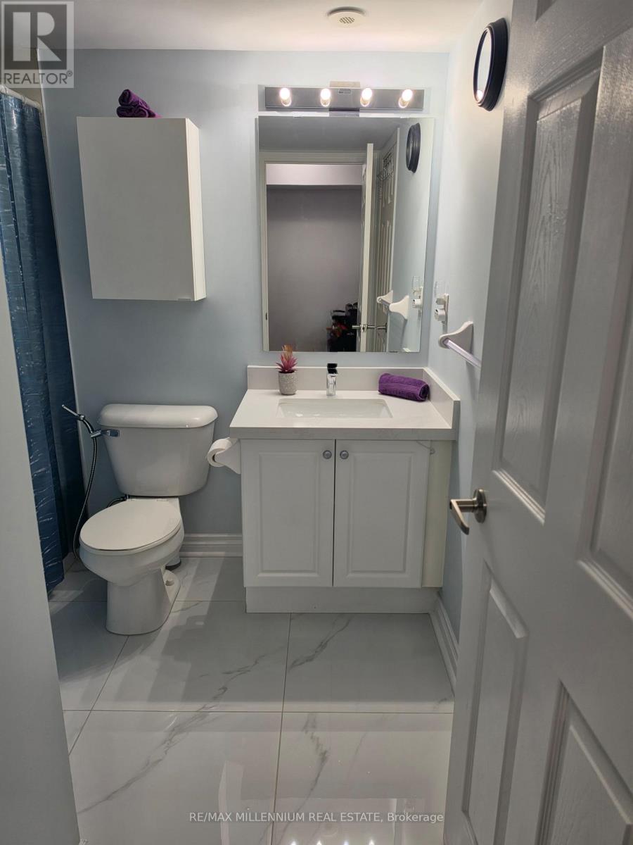 #1034 3045 FINCH AVENUE W - 40
