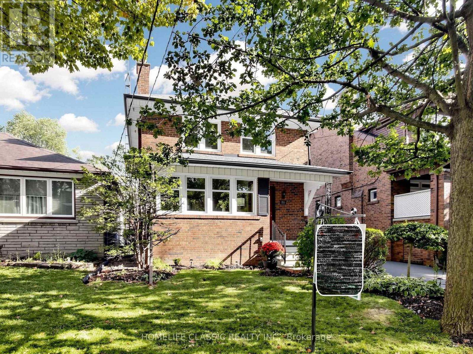 25 Dartmouth Crescent, Toronto, ON photo 50