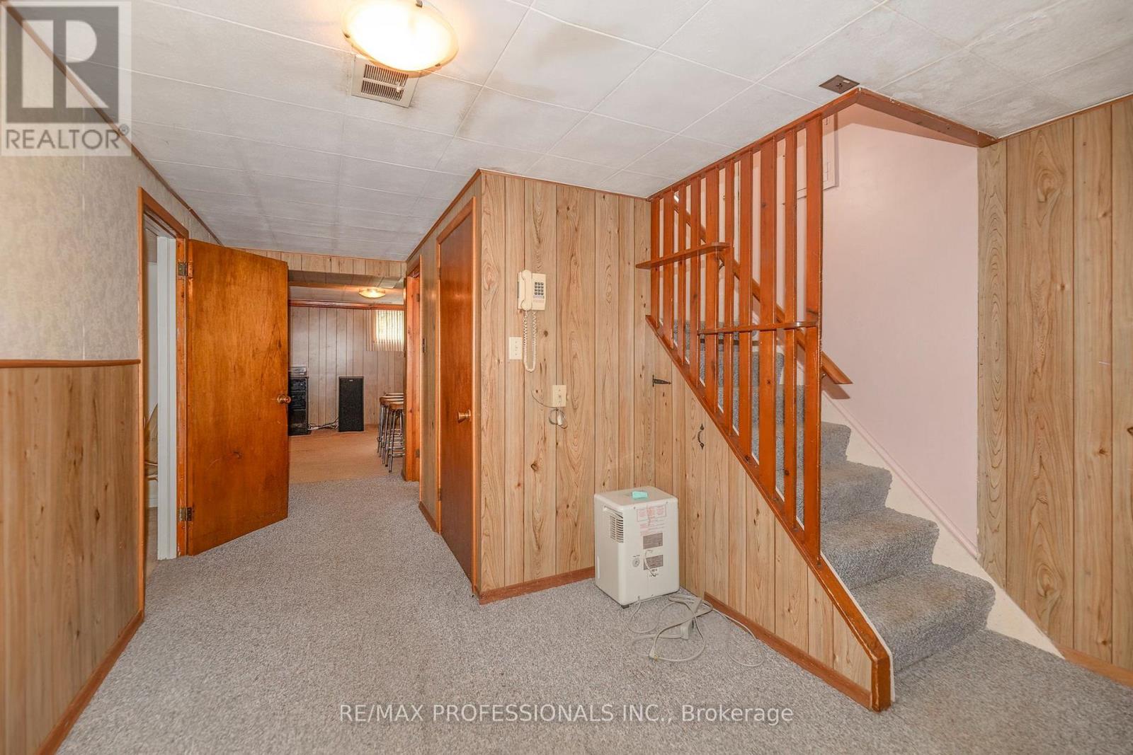 79 SILVERHILL DRIVE - 16