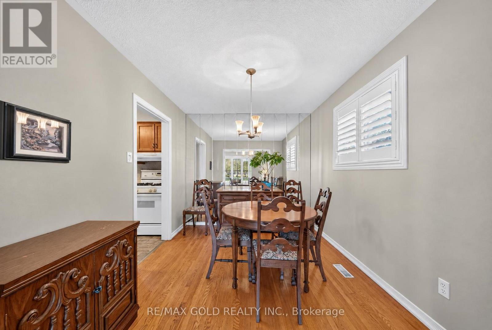 45 FIDELIA CRESCENT - 12