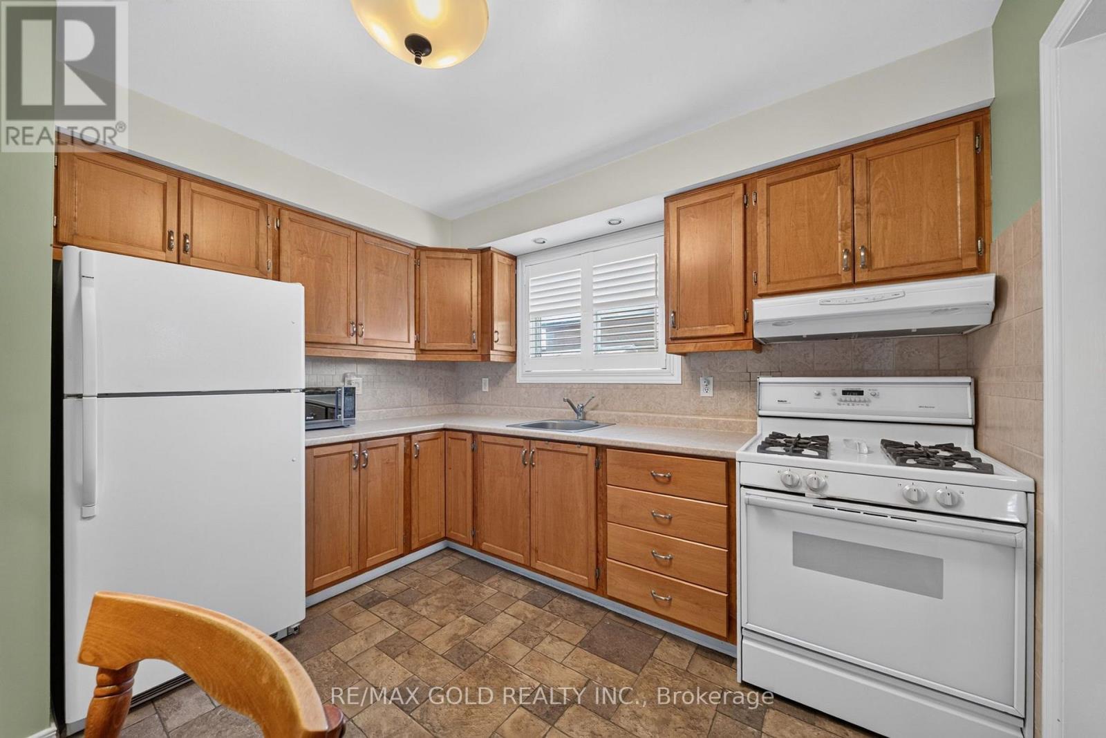 45 FIDELIA CRESCENT - 20