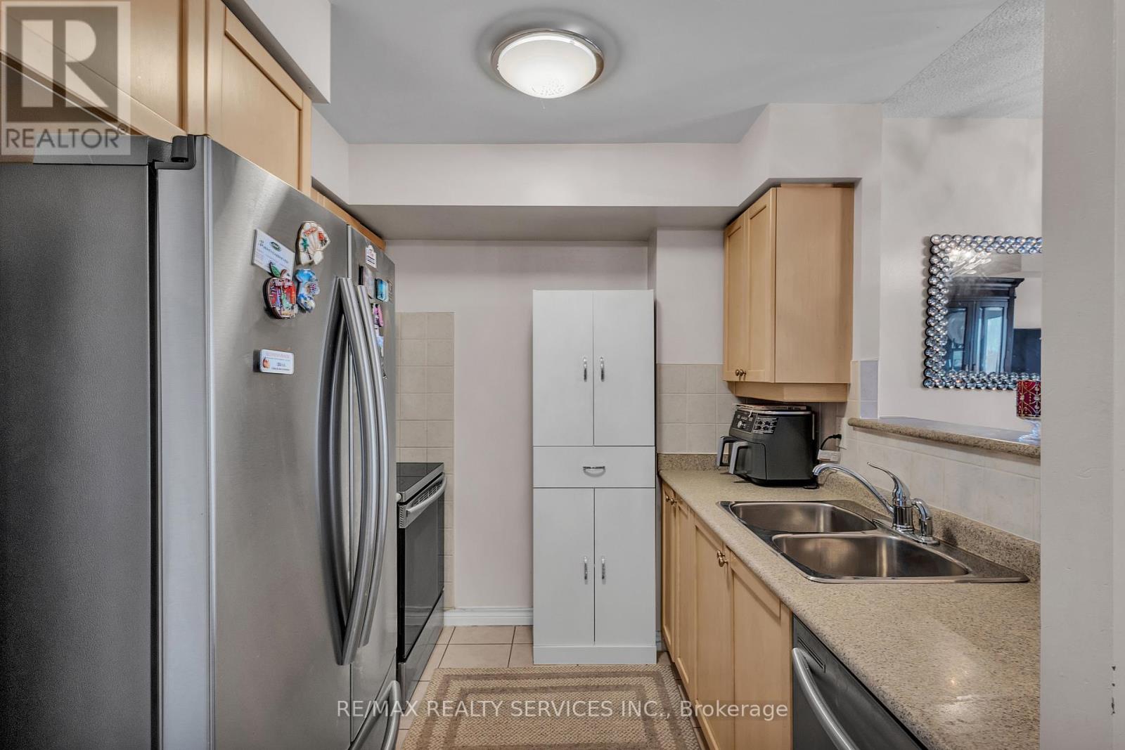 #1027 700 HUMBERWOOD BOULEVARD - 9