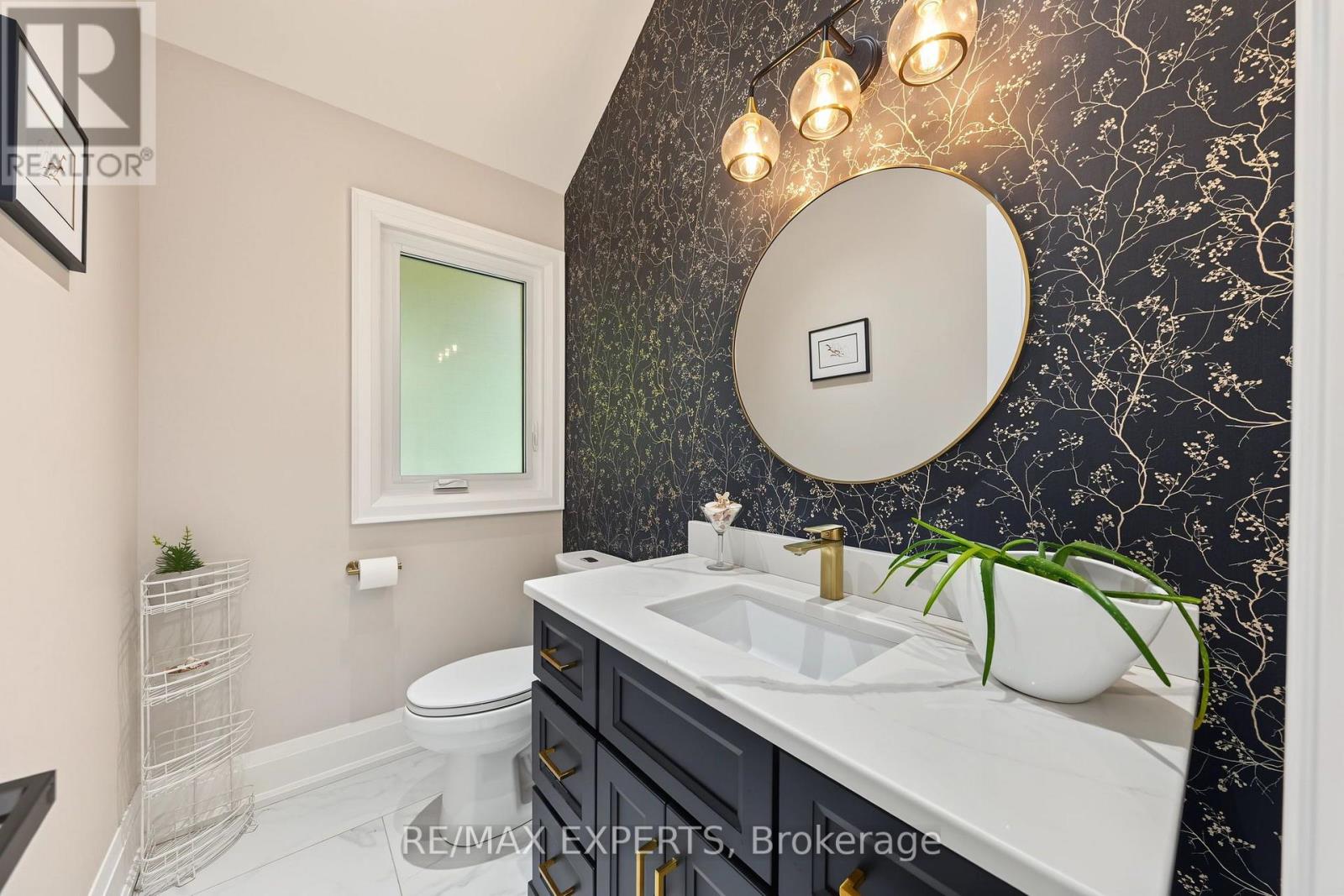 81 MATSON DRIVE - 22