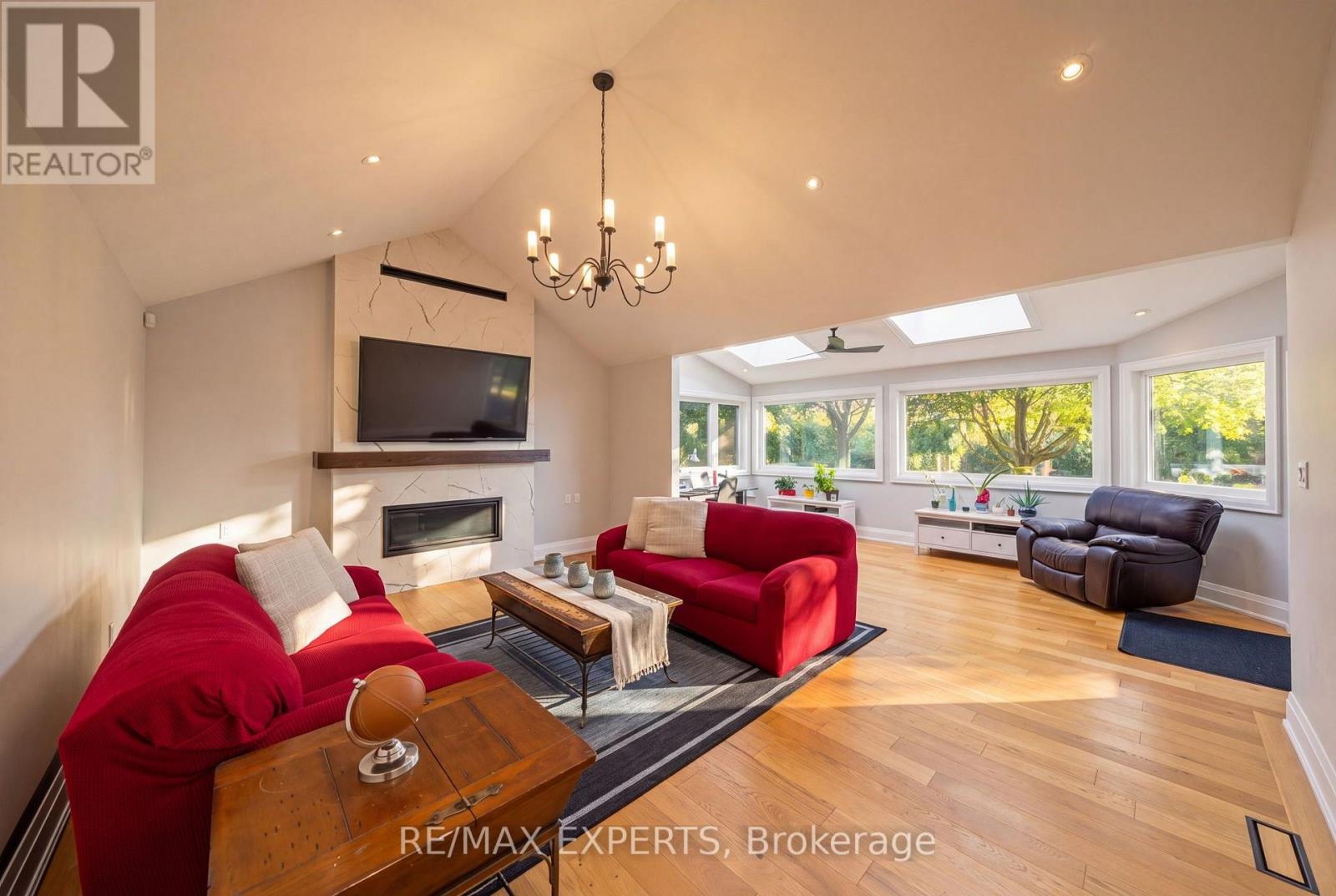 81 MATSON DRIVE - 24