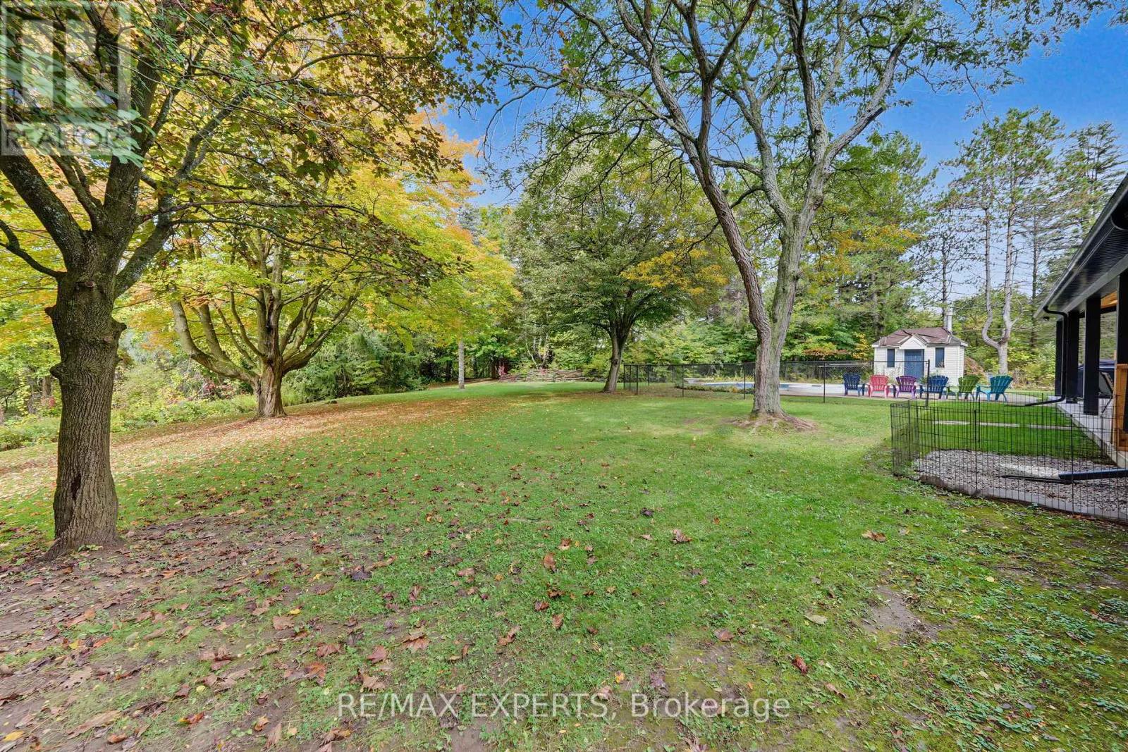 81 MATSON DRIVE - 44