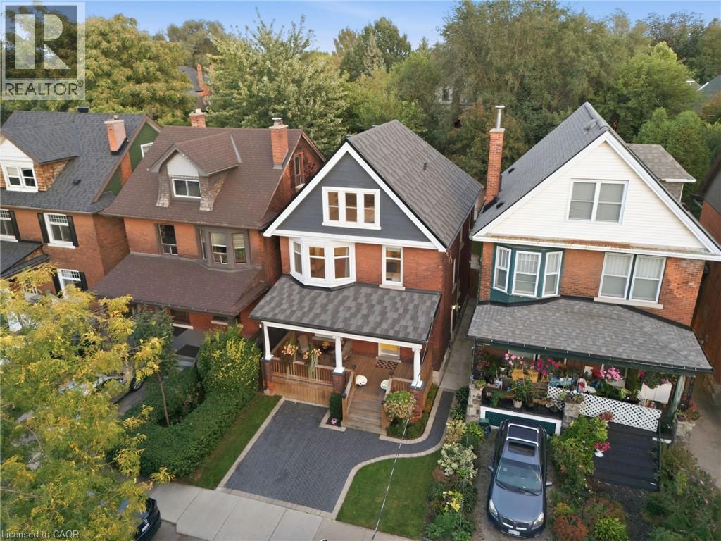 35 FAIRLEIGH Avenue S, Hamilton — photo 2
