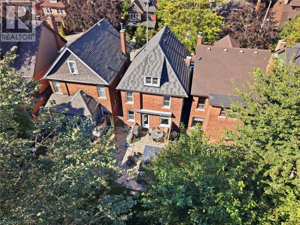 35 FAIRLEIGH Avenue S - Image 42
