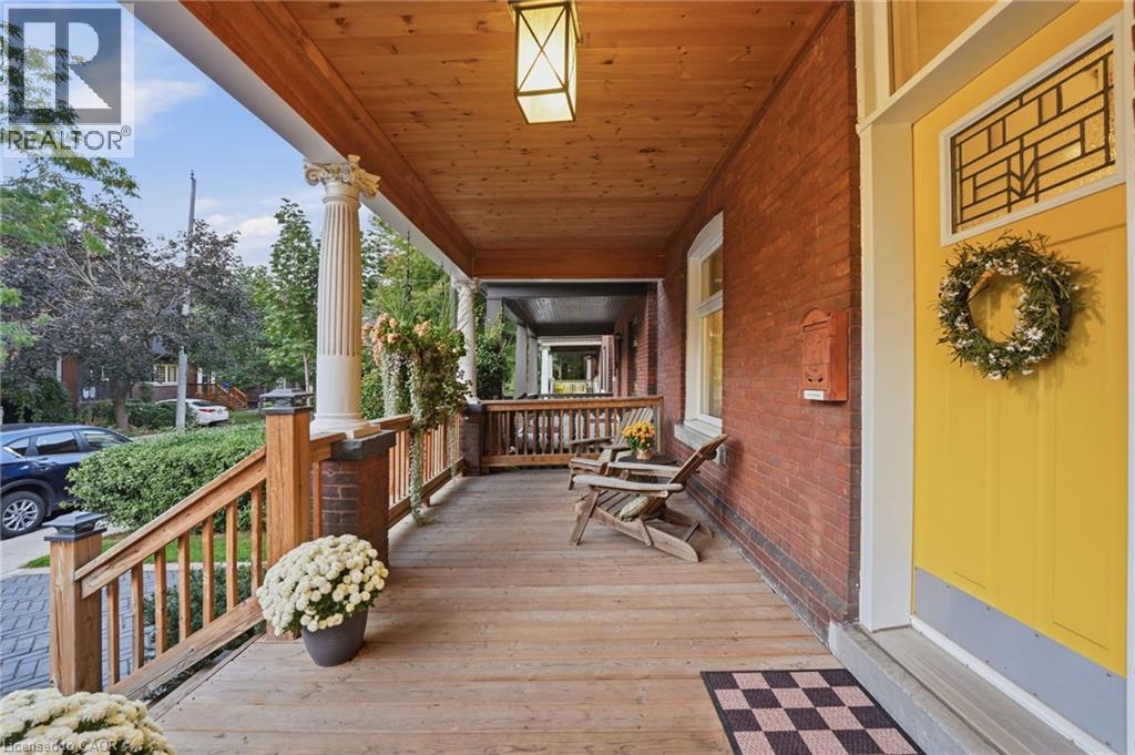 35 FAIRLEIGH Avenue S - Image 44