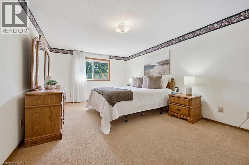 42 MITTON Place - Image 27