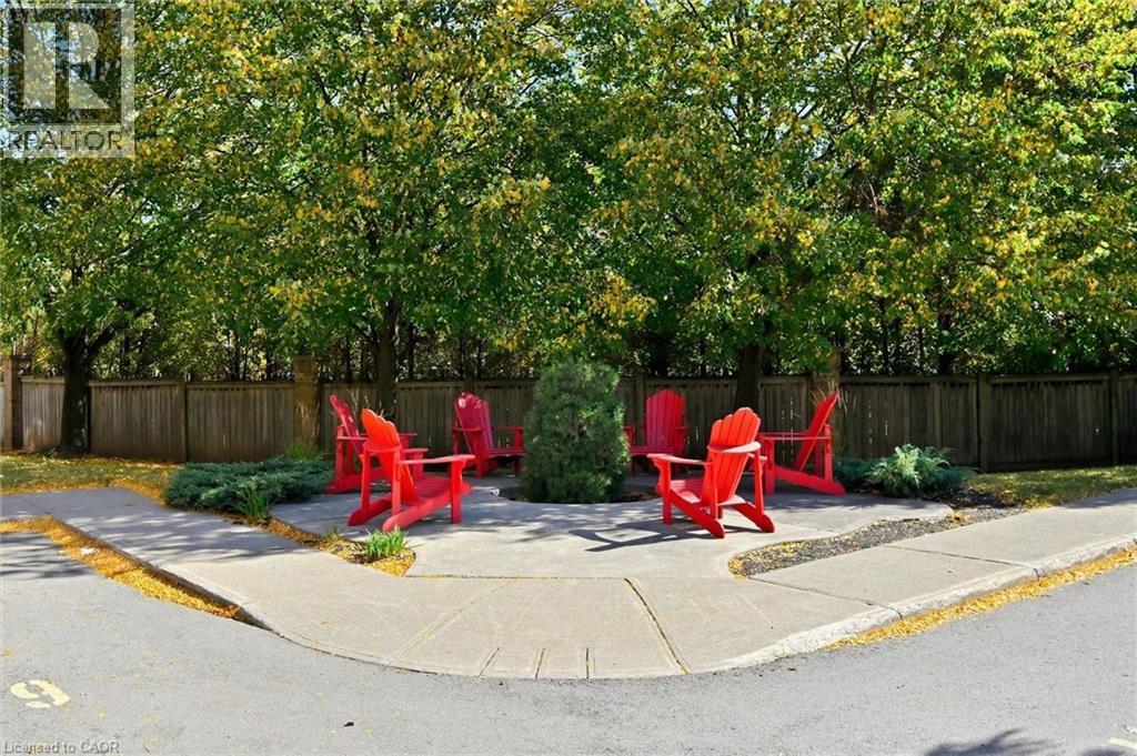 #11 705 CUMBERLAND Avenue - 43