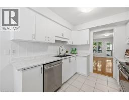 Kitchen - 705 Cumberland Avenue Unit# 11, Burlington, ON L7N3W4 Photo 9