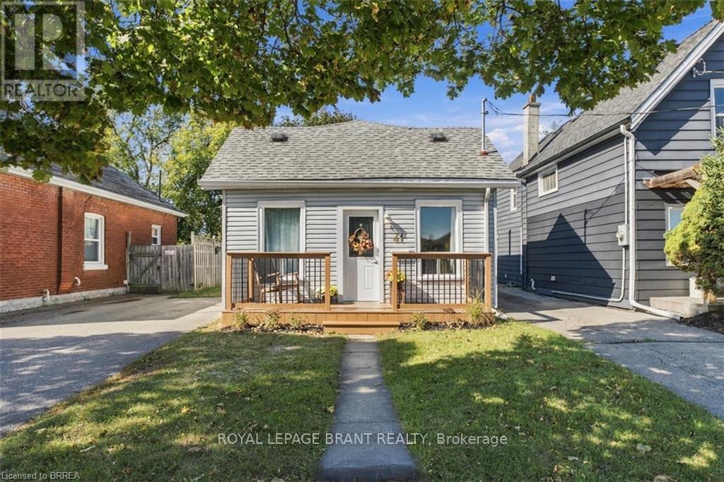 41 GORDON STREET, Brantford