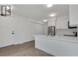 61 - 99 Roger Street, Kitchener, ON N2J1A4 Photo 9