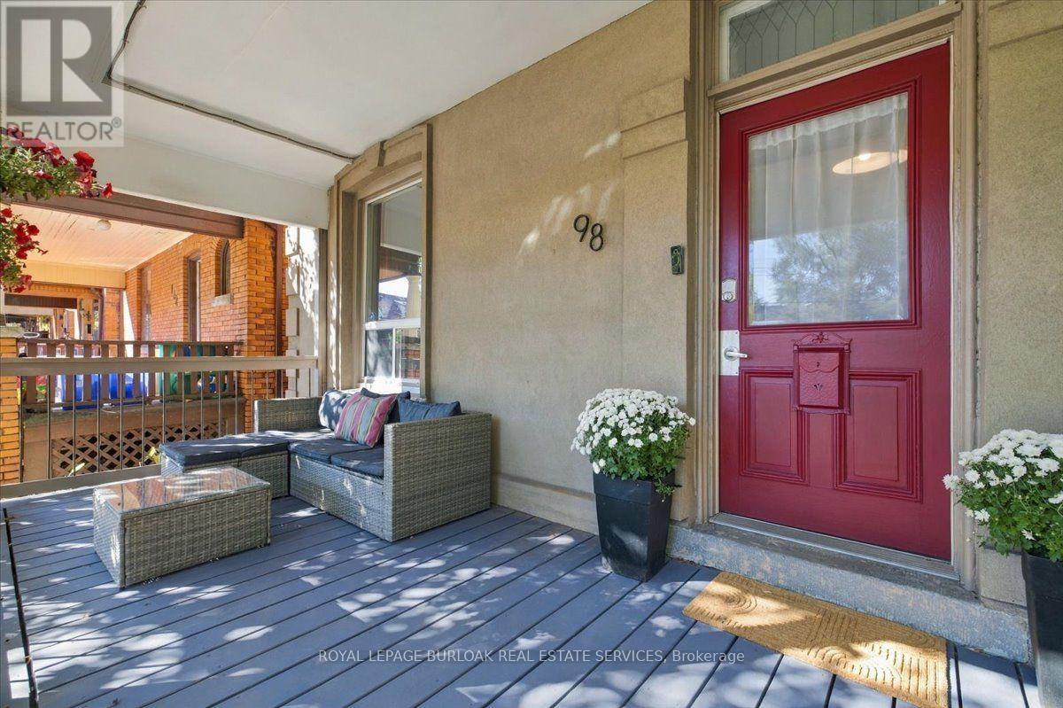 98 SANFORD AVENUE S - 6