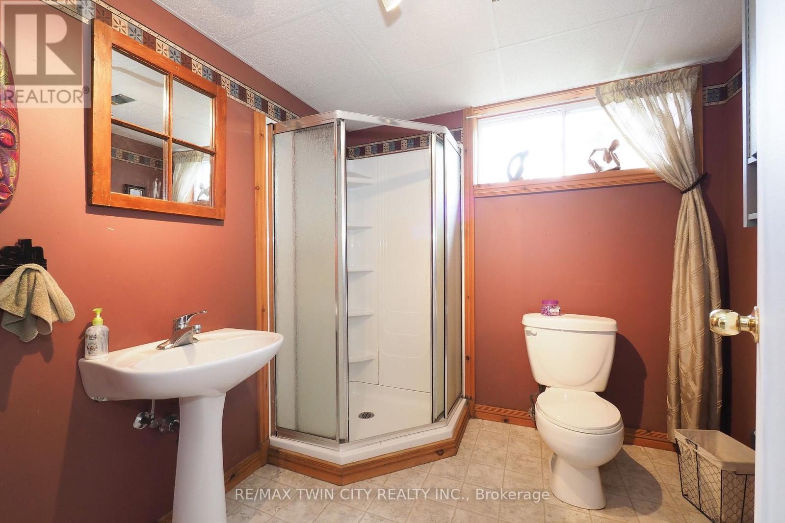 30 NESBITT STREET - Image 34