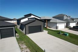 16 Prestwick Street, Niverville, MB R0A0A1 Photo 6