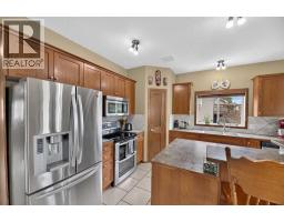 Laundry room - 10 Vantage Crescent, Olds, AB T4H0A8 Photo 9