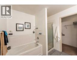 203 Coville Close NE - photo 25