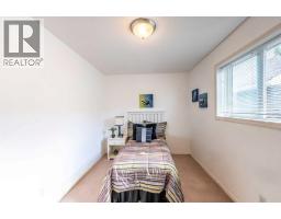 203 Coville Close NE - photo 31
