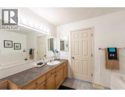 203 Coville Close NE - photo 26